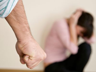 Семейное насилие, правовые последствия правонарушений в сфере домашнего насилия